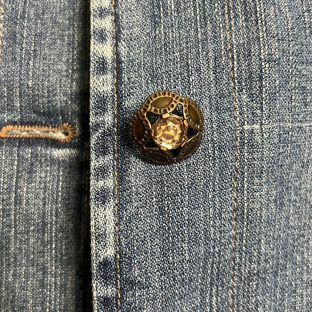 Vintage Bianca Denim Jacket Fringe Metal  Ornate Buttons Yellow stones Boho 10 - Picture 12 of 12
